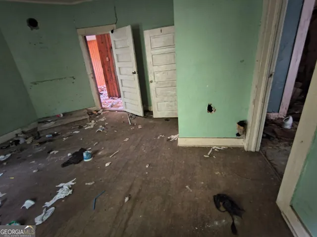 a view of a closet area