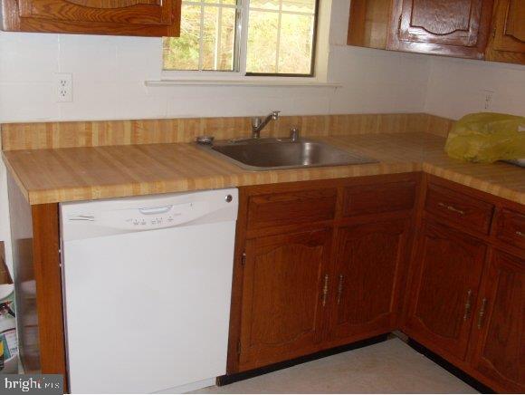 10 Medford Road Manchester Township, NJ 08759 - Photo 4 of 10 Gallery Image 4