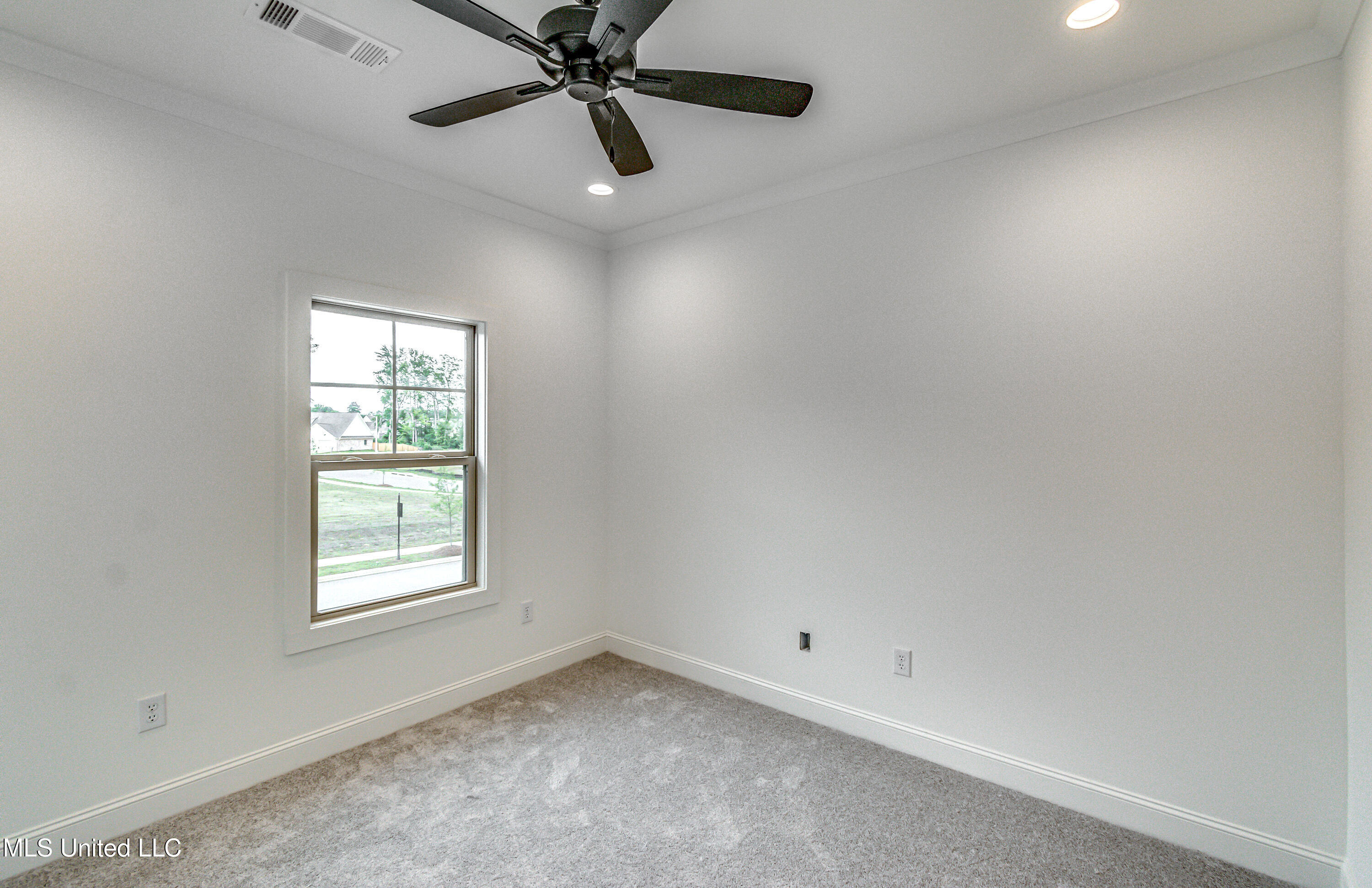 322 Celadon Way Brandon, MS 39042 - Photo 46 of 54 322 Celadon Way -42