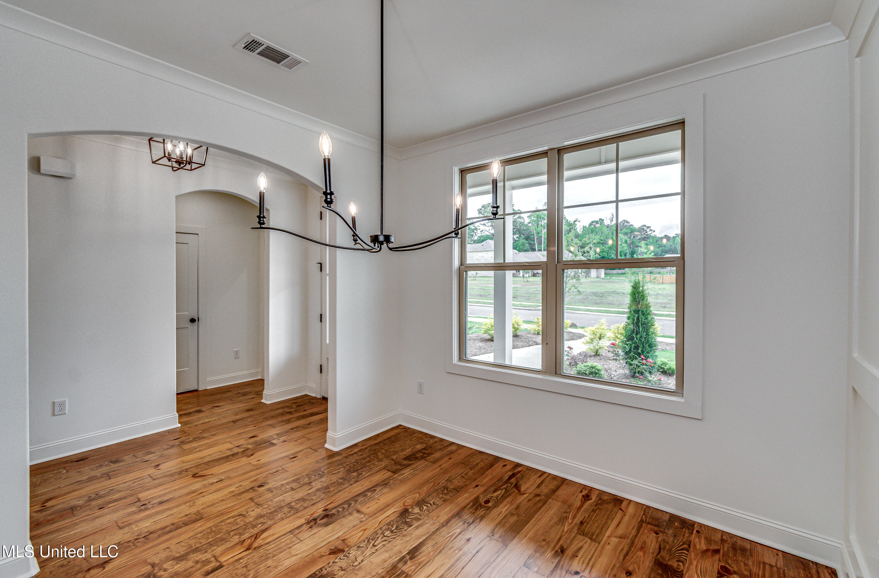 322 Celadon Way Brandon, MS 39042 - Photo 8 of 54 322 Celadon Way -4
