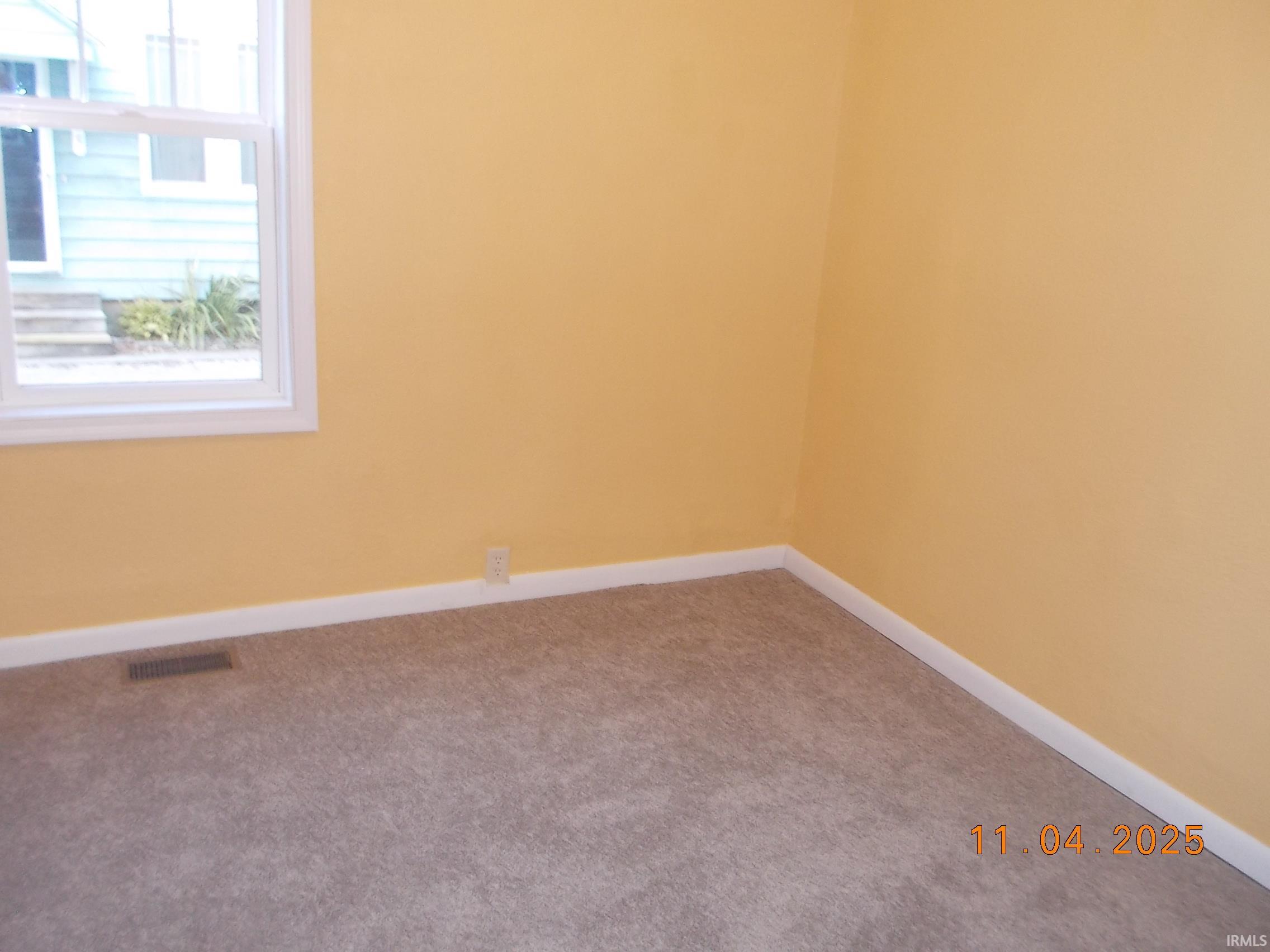 818 North 3rd Street Decatur, IN 46733 - Photo 13 of 16