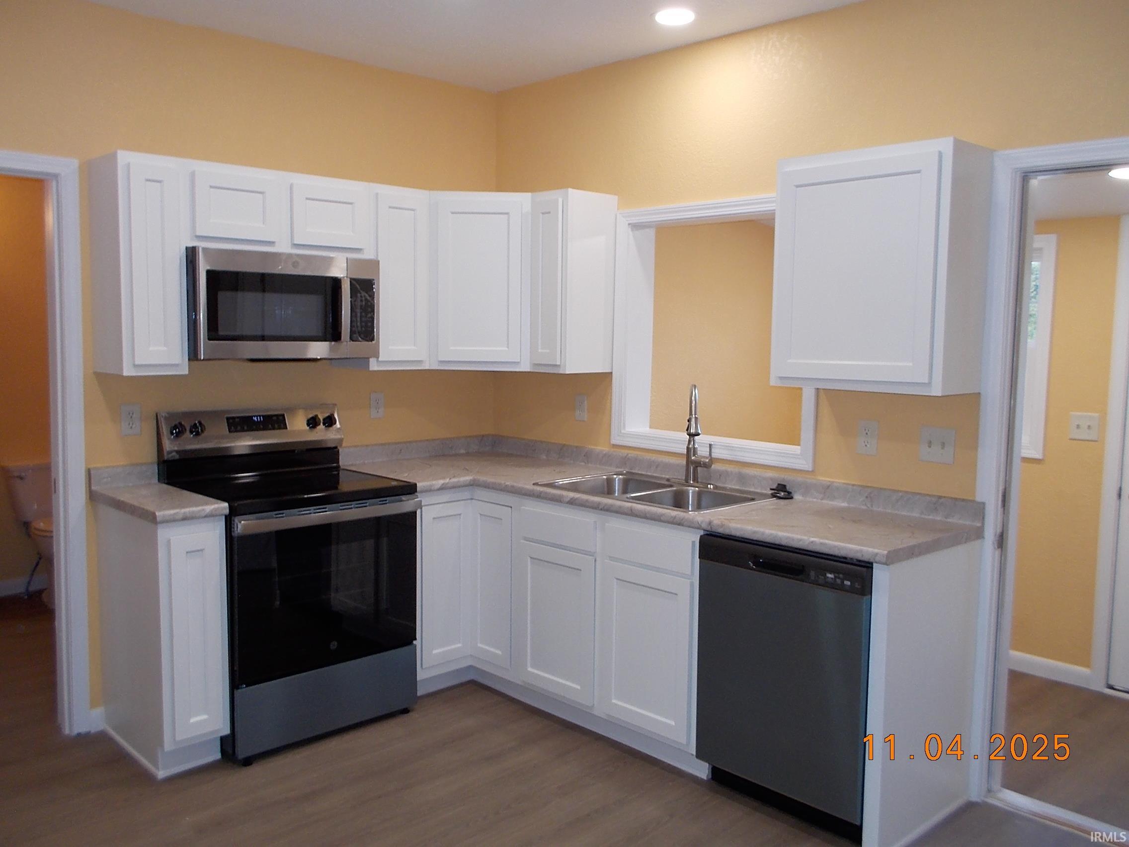 818 North 3rd Street Decatur, IN 46733 - Photo 7 of 16