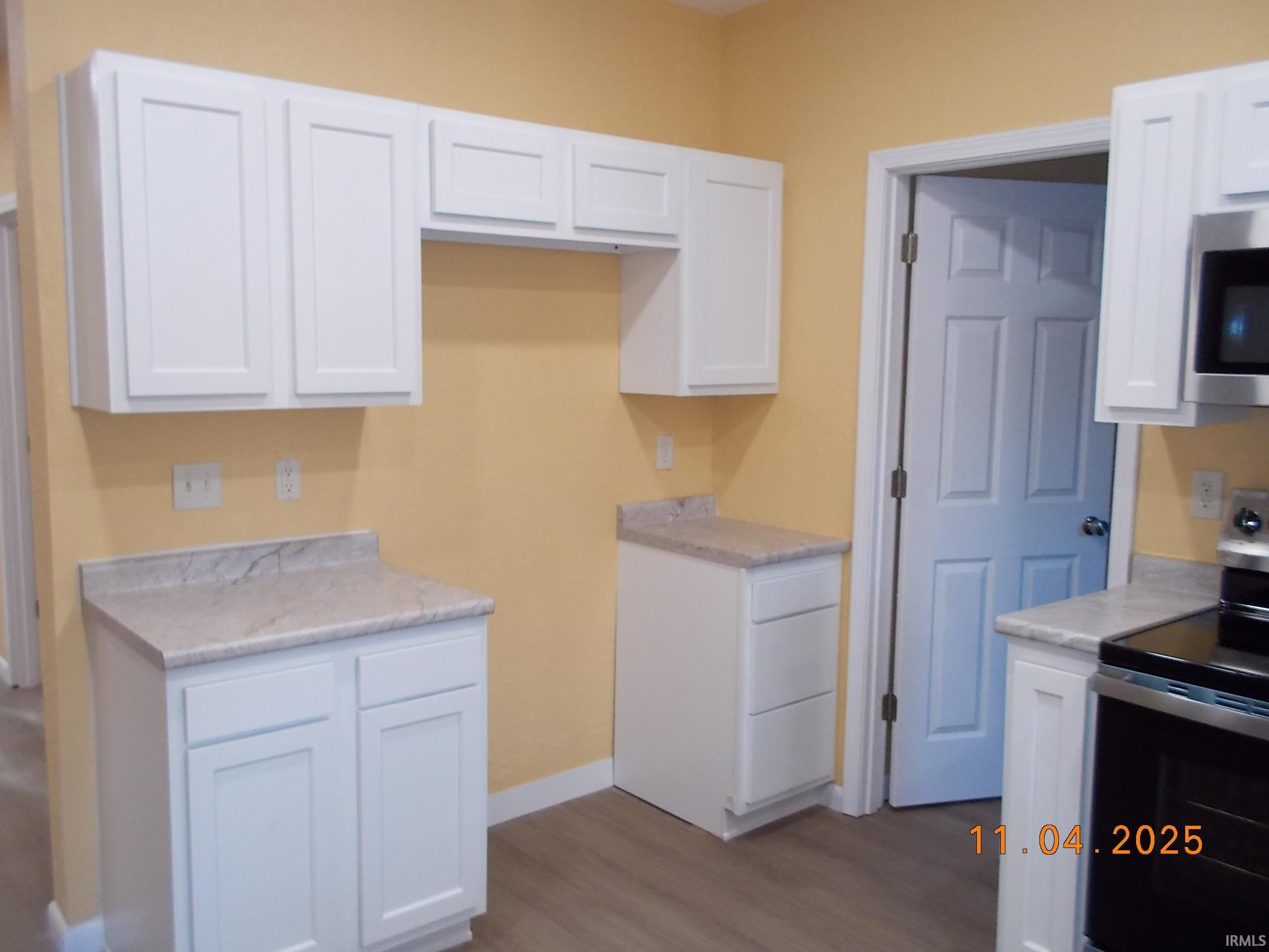 818 North 3rd Street Decatur, IN 46733 - Photo 8 of 16