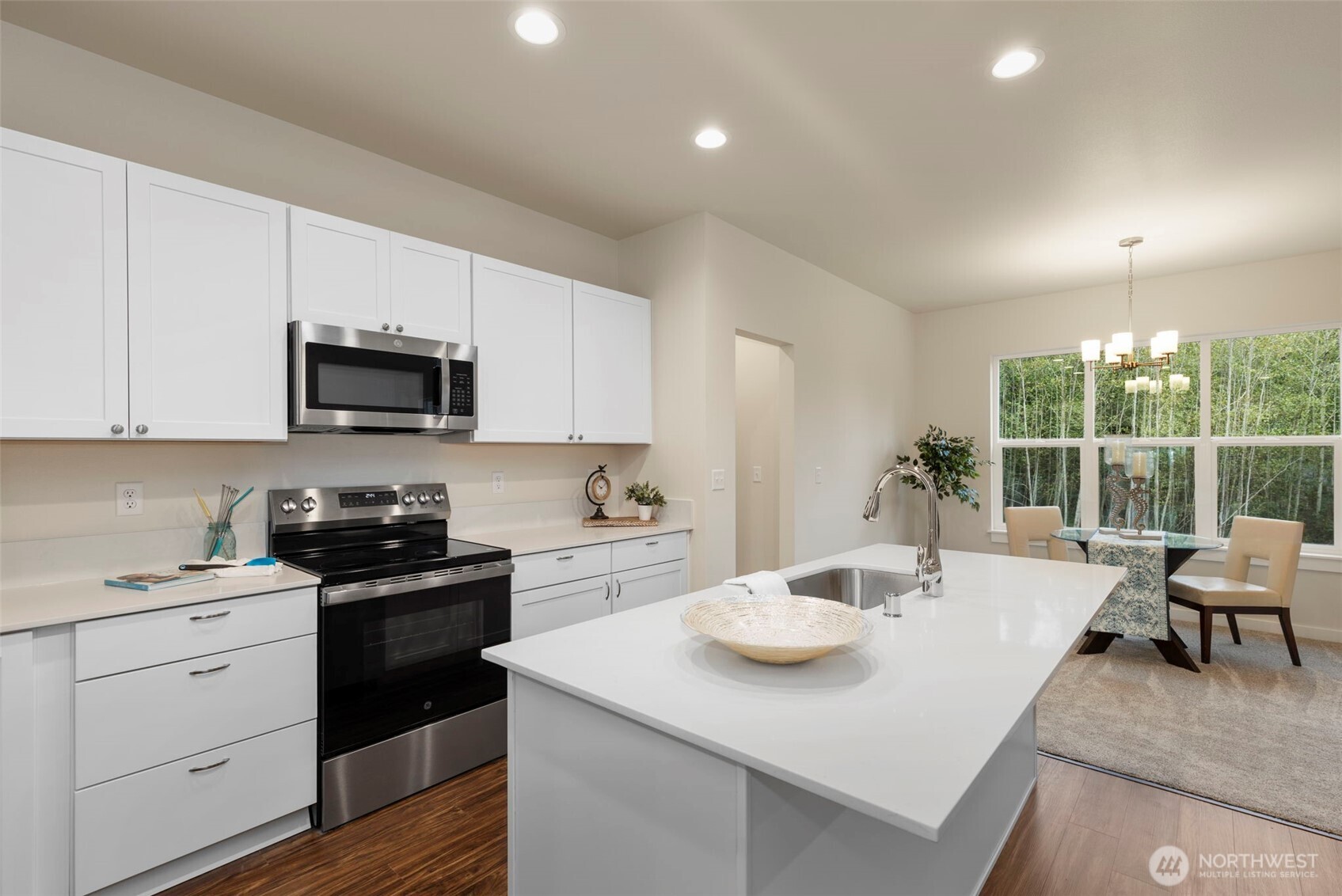 381 Rainier Lane Port Ludlow, WA 98365 - Photo 13 of 36