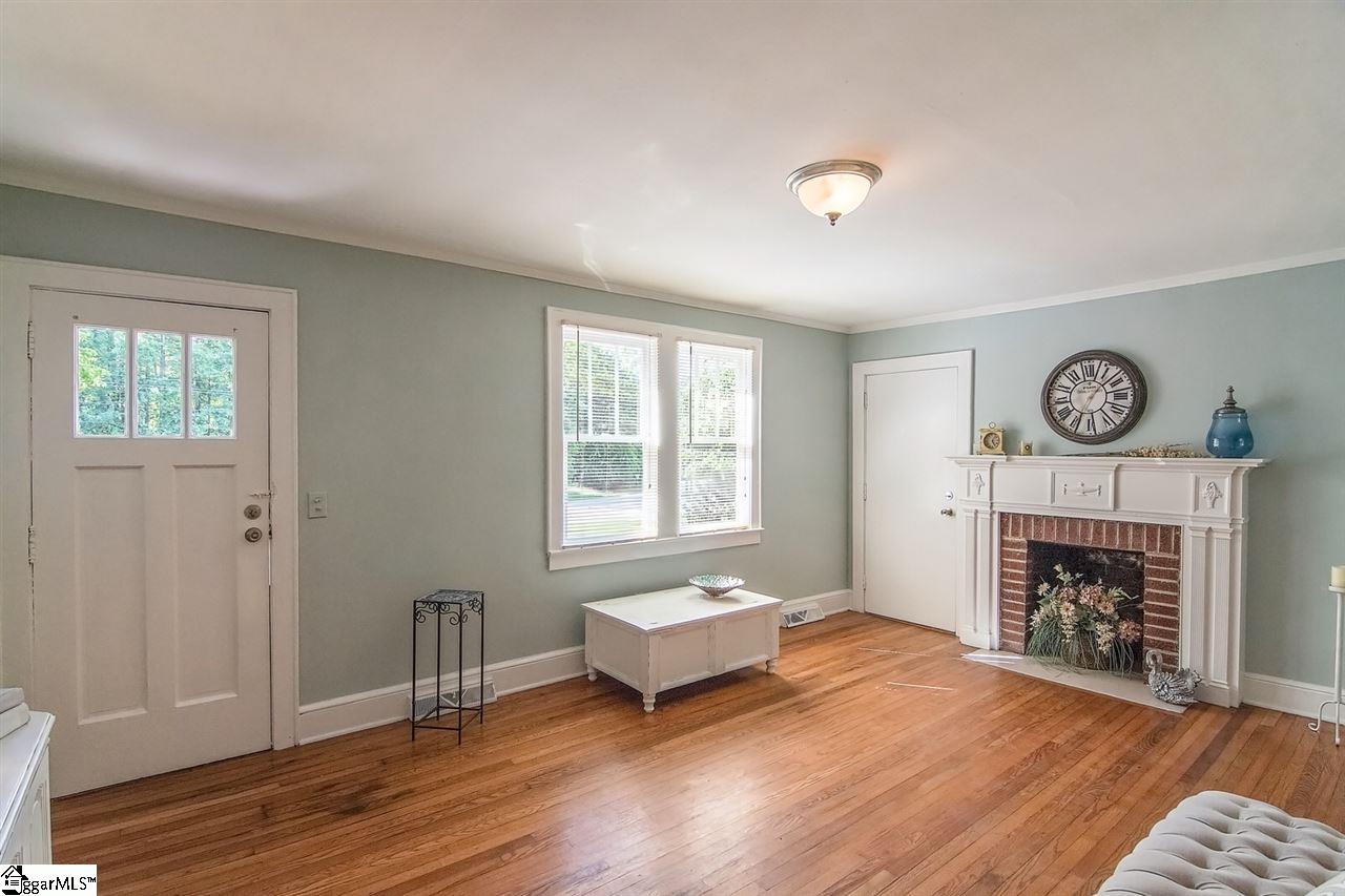 1303 Grove Road Greenville, SC 29605 - Photo 11 of 29 Gallery Image 11