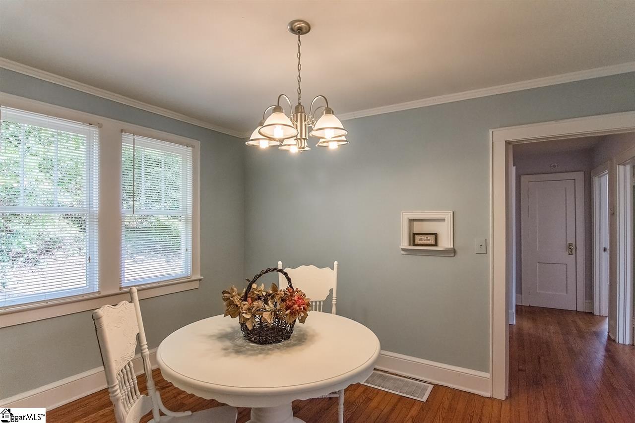1303 Grove Road Greenville, SC 29605 - Photo 14 of 29 Gallery Image 14