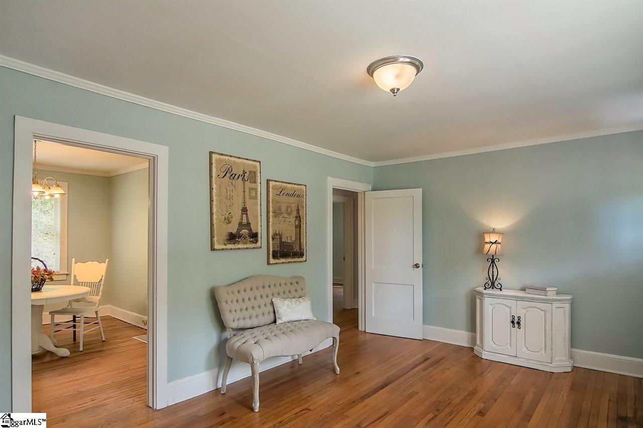 1303 Grove Road Greenville, SC 29605 - Photo 7 of 29 Gallery Image 7