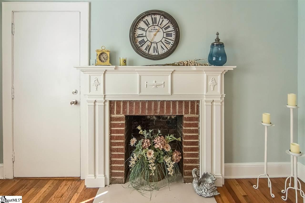 1303 Grove Road Greenville, SC 29605 - Photo 9 of 29 Gallery Image 9