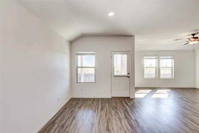 $1,895 | 730 Carol Drive, Hutto, TX 78634