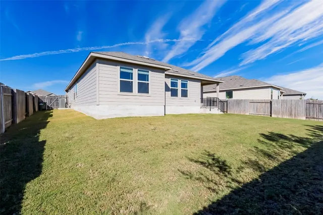 $1,895 | 730 Carol Drive, Hutto, TX 78634