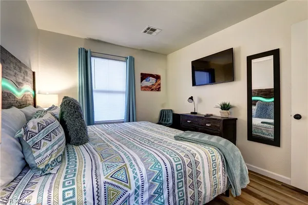 $1,800 | Undisclosed Address, Las Vegas, NV 89118