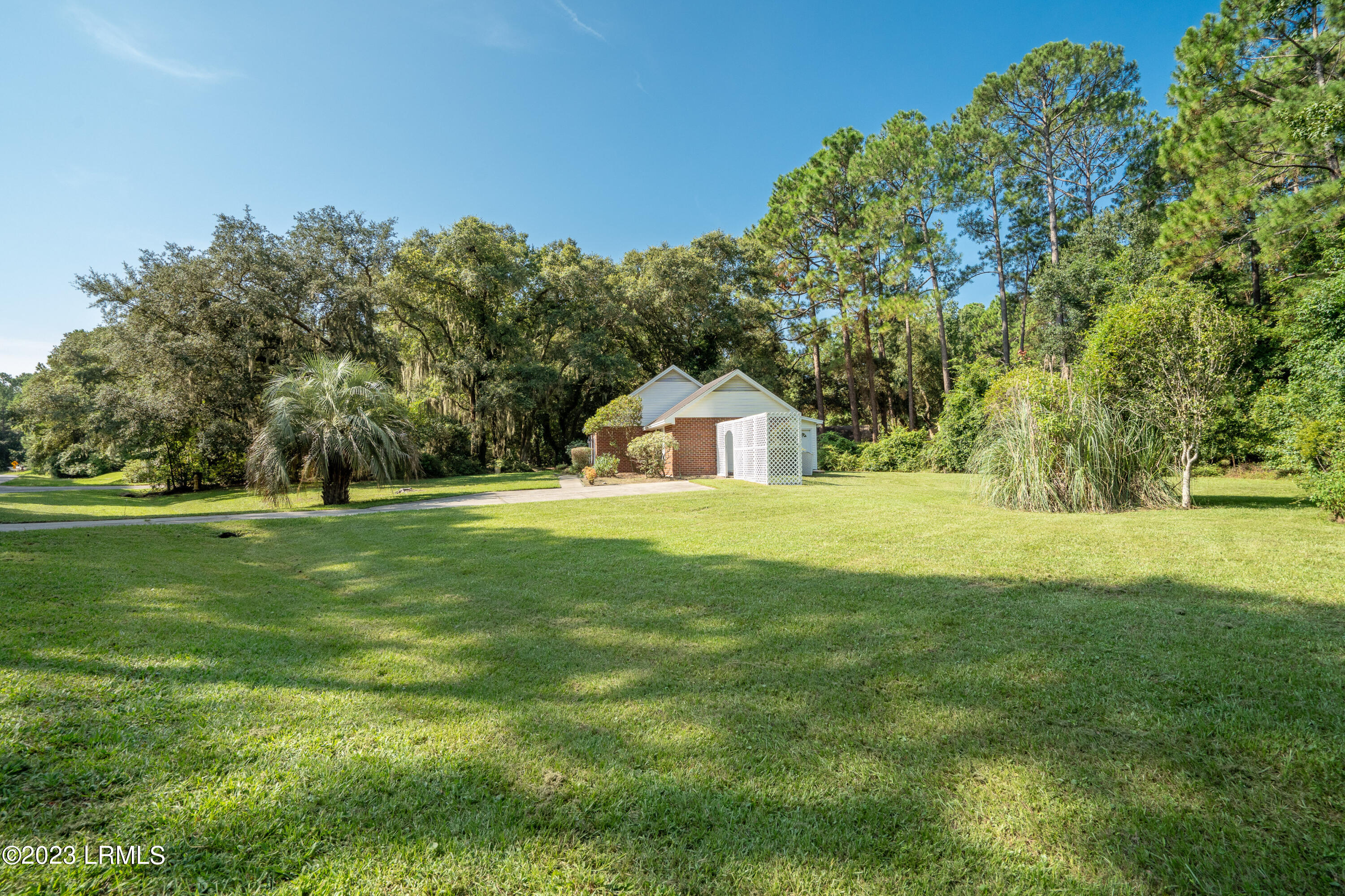 120 State Rd S-7-578 Beaufort, SC 29907 - Photo 23 of 23 120 Francis Marion-1