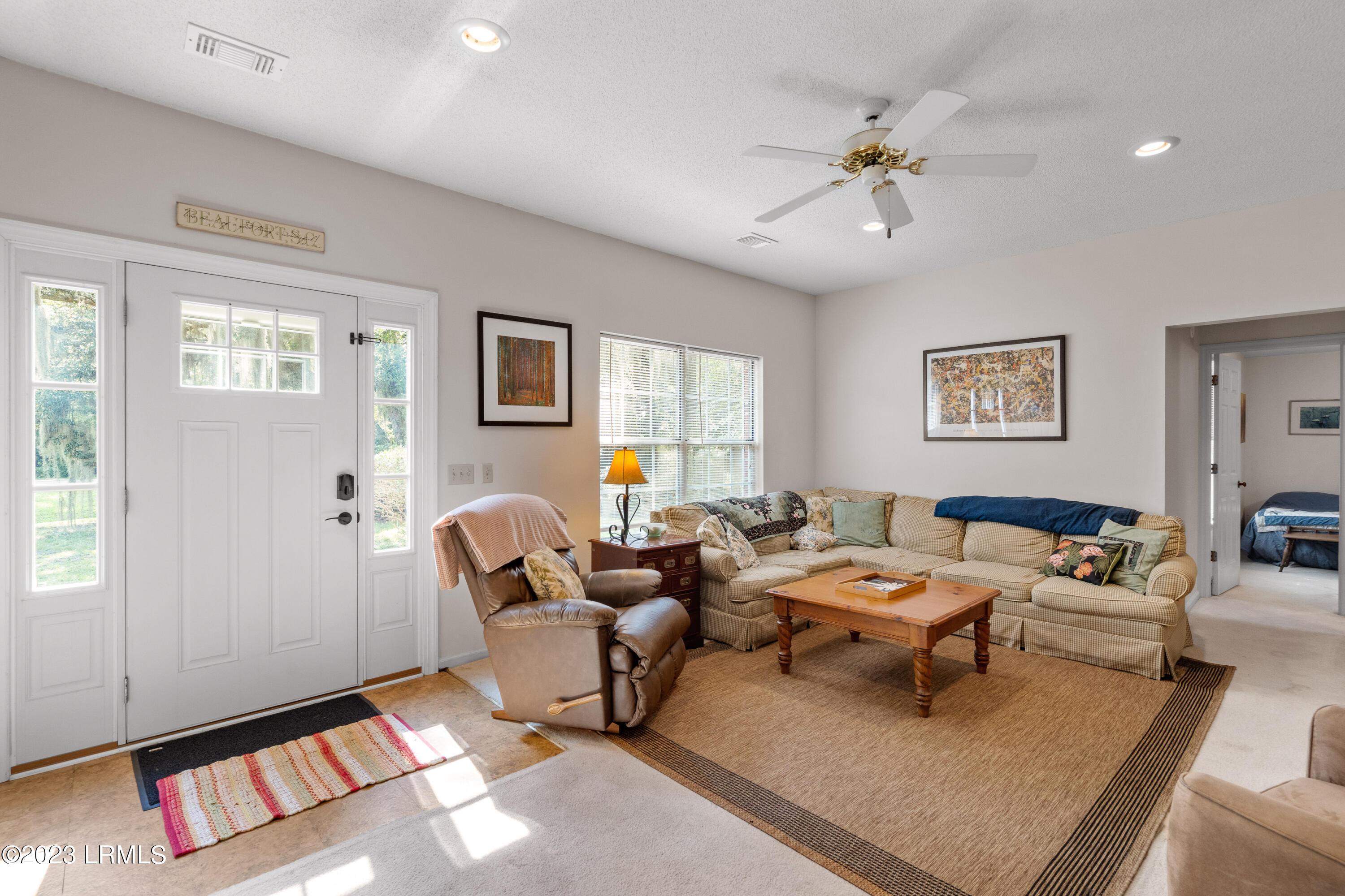 120 State Rd S-7-578 Beaufort, SC 29907 - Photo 5 of 23 120 Francis Marion-13