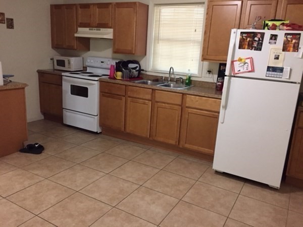 15 Russell Street Worcester, MA 01609 - Photo 15 of 42