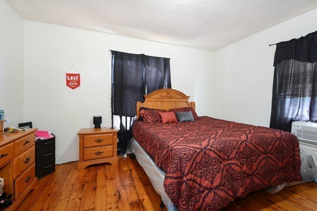 15 Russell Street Worcester, MA 01609 - Photo 25 of 42
