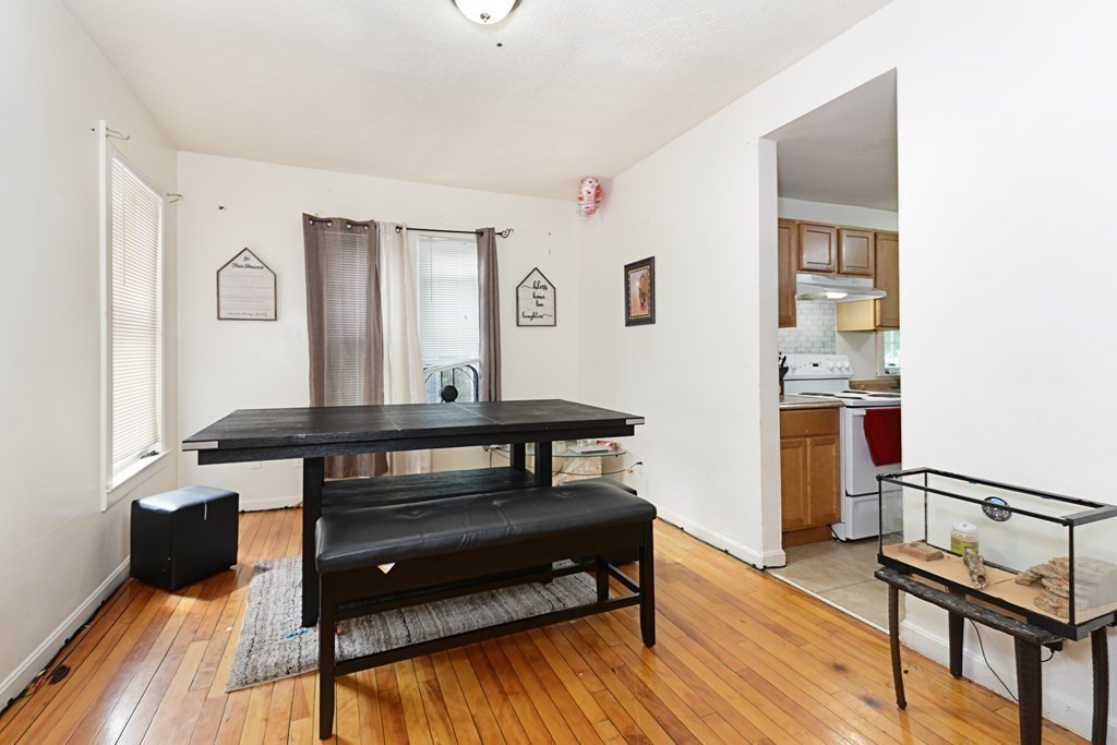 15 Russell Street Worcester, MA 01609 - Photo 30 of 42