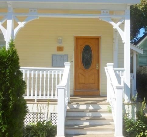 15 Russell Street Worcester, MA 01609 - Photo 4 of 42