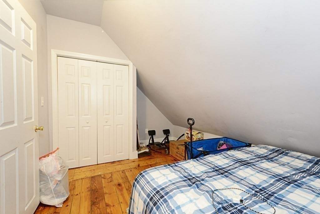 15 Russell Street Worcester, MA 01609 - Photo 41 of 42