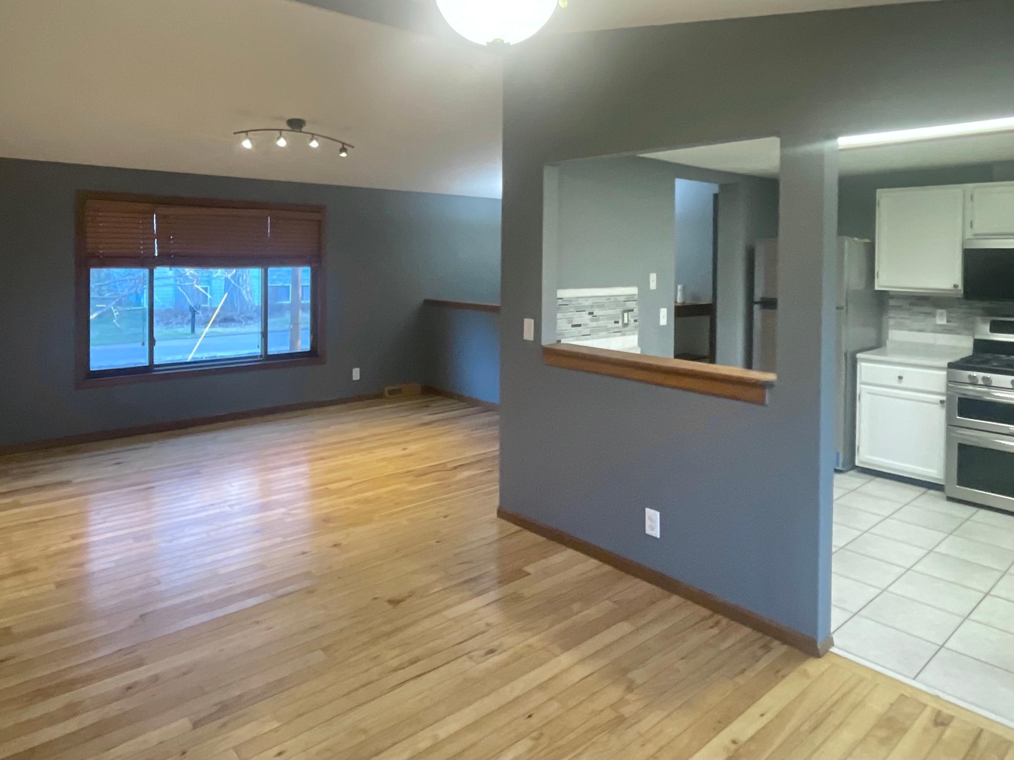 5347 Portland Avenue St. Paul, MN 55110 - Photo 5 of 15