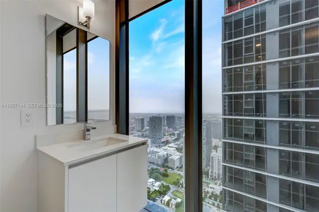 $18,200 | 700 Northeast 24th Street, Unit 5601, Miami, FL 33137