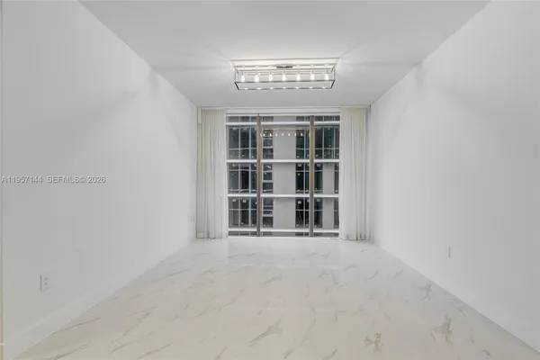 $18,200 | 700 Northeast 24th Street, Unit 5601, Miami, FL 33137