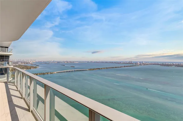 $18,200 | 700 Northeast 24th Street, Unit 5601, Miami, FL 33137