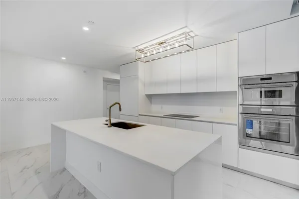 $18,200 | 700 Northeast 24th Street, Unit 5601, Miami, FL 33137