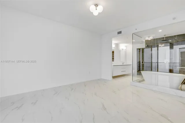 $18,200 | 700 Northeast 24th Street, Unit 5601, Miami, FL 33137