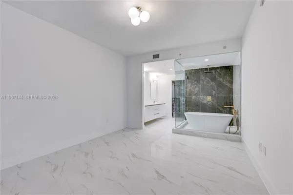 $18,200 | 700 Northeast 24th Street, Unit 5601, Miami, FL 33137