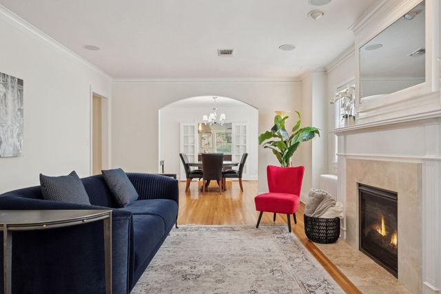 $1,150,000 | 1785 Dupont Avenue South, Minneapolis, MN 55403
