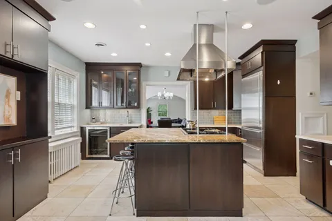 $1,150,000 | 1785 Dupont Avenue South, Minneapolis, MN 55403