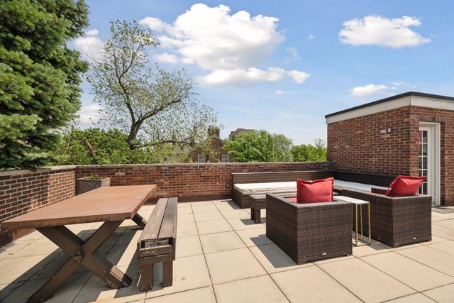 $1,150,000 | 1785 Dupont Avenue South, Minneapolis, MN 55403