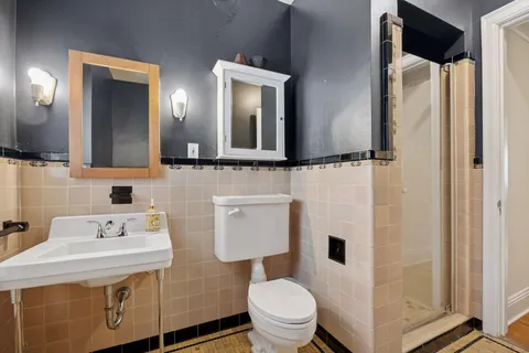 $1,150,000 | 1785 Dupont Avenue South, Minneapolis, MN 55403