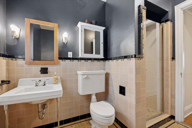 $1,150,000 | 1785 Dupont Avenue South, Minneapolis, MN 55403