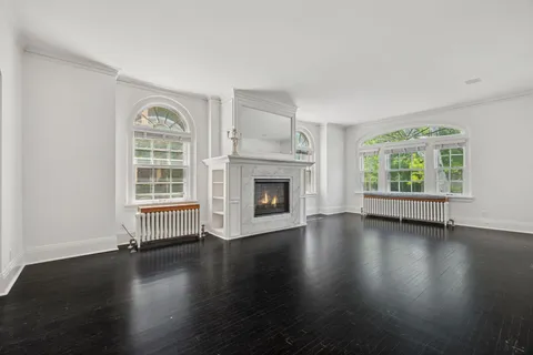 $1,150,000 | 1785 Dupont Avenue South, Minneapolis, MN 55403