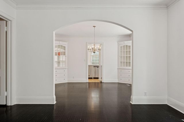 $1,150,000 | 1785 Dupont Avenue South, Minneapolis, MN 55403