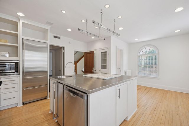 $1,150,000 | 1785 Dupont Avenue South, Minneapolis, MN 55403