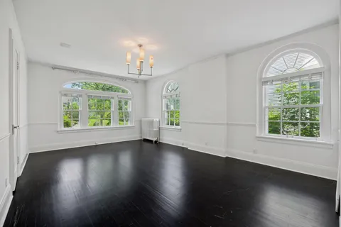 $1,150,000 | 1785 Dupont Avenue South, Minneapolis, MN 55403