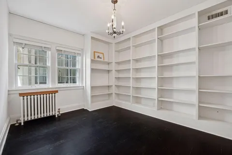 $1,150,000 | 1785 Dupont Avenue South, Minneapolis, MN 55403