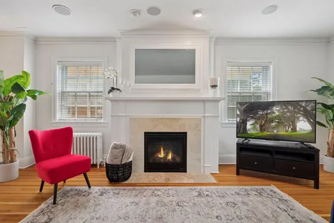 $1,150,000 | 1785 Dupont Avenue South, Minneapolis, MN 55403