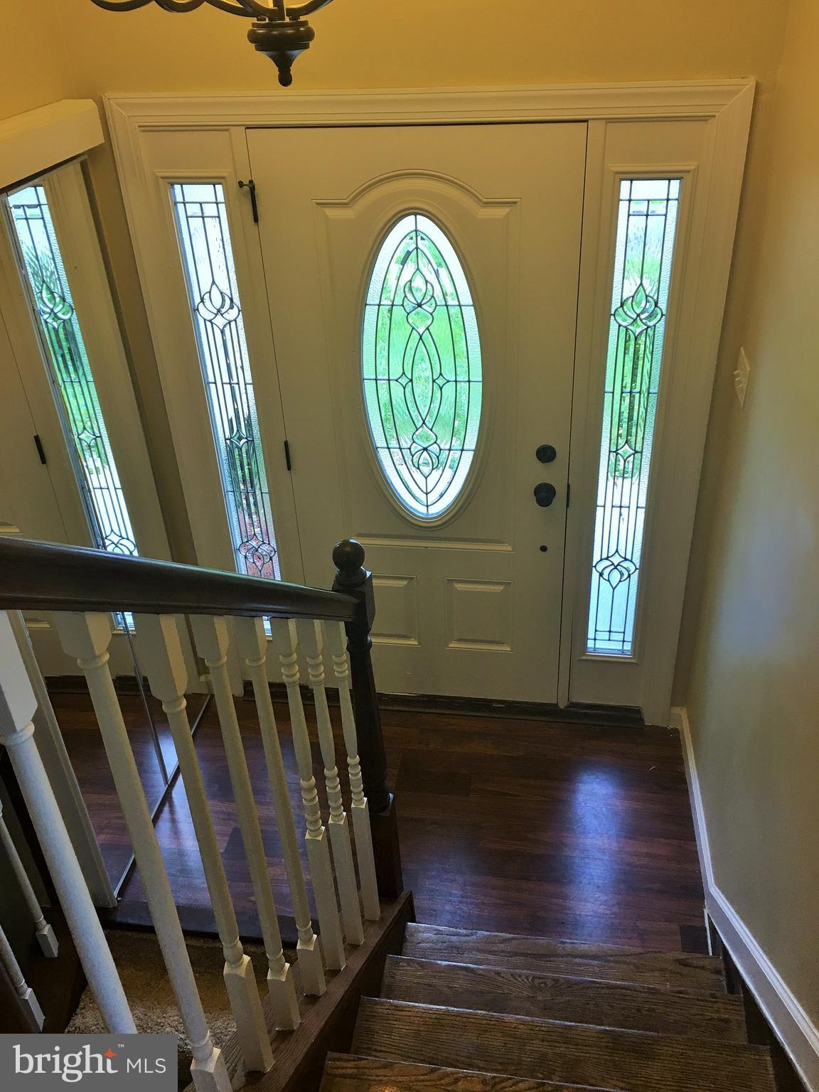 Split Foyer