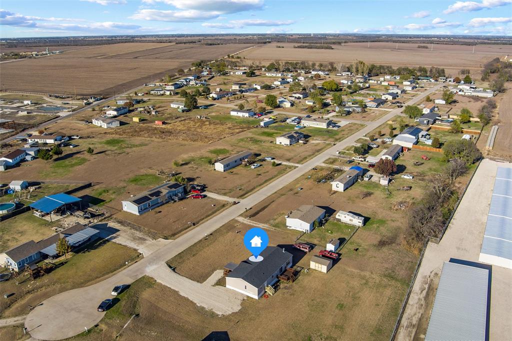 237 Quarterhorse Road Waxahachie, TX 75165 - Photo 38 of 38 an aerial view of a city