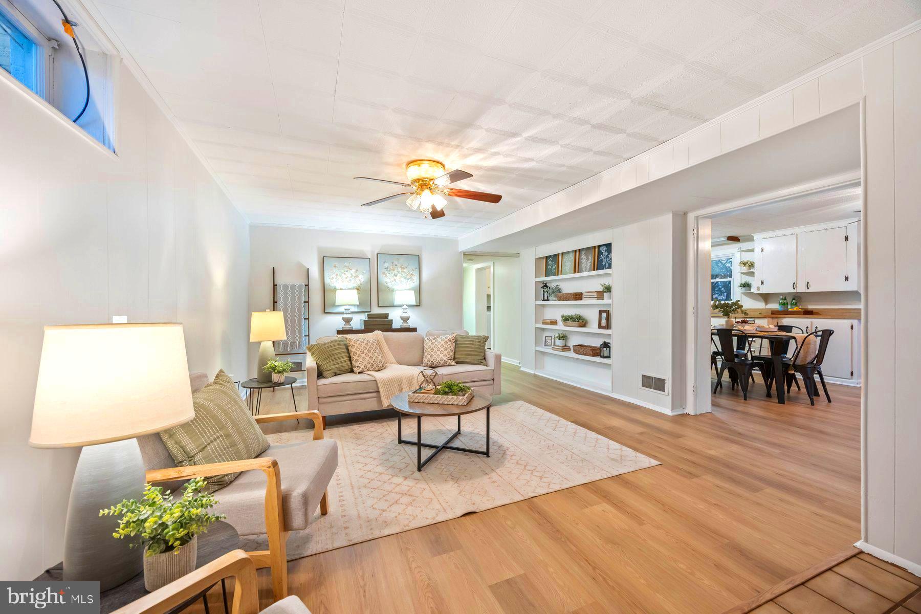 10681 Old Bond Mill Road Laurel, MD 20723 - Photo 17 of 31 Living Room/Den