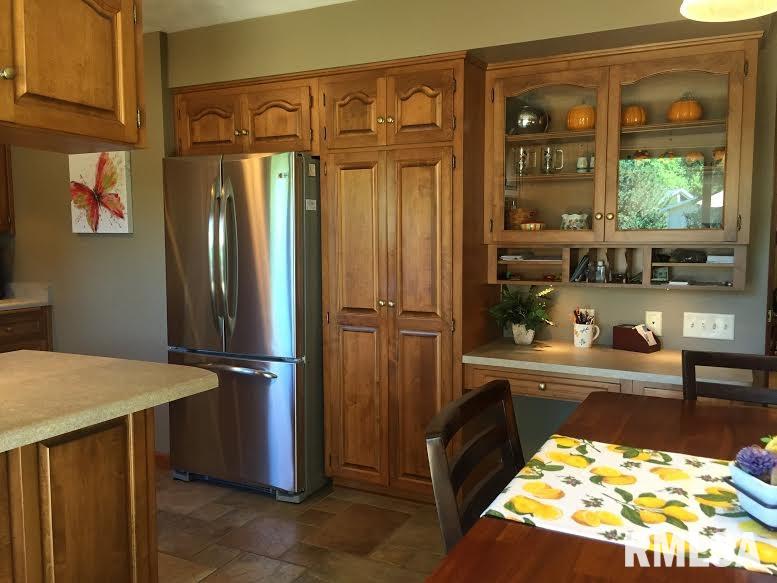 28 Hickory Ridge Drive Morton, IL 61550 - Photo 13 of 36 Gallery Image 13