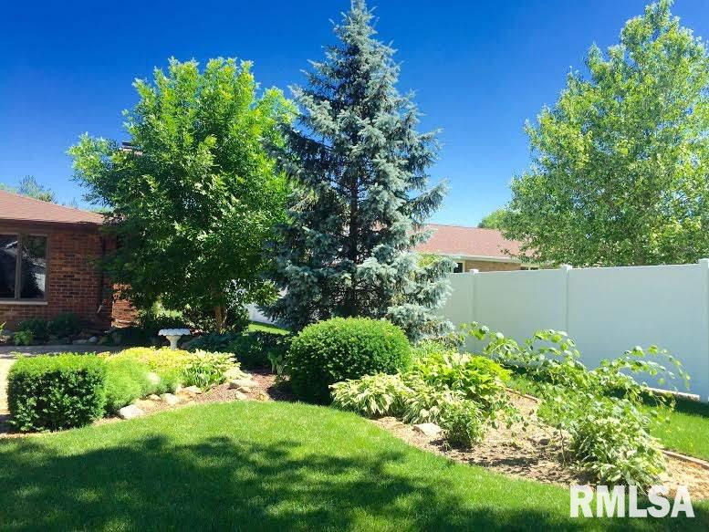 28 Hickory Ridge Drive Morton, IL 61550 - Photo 35 of 36 Gallery Image 35