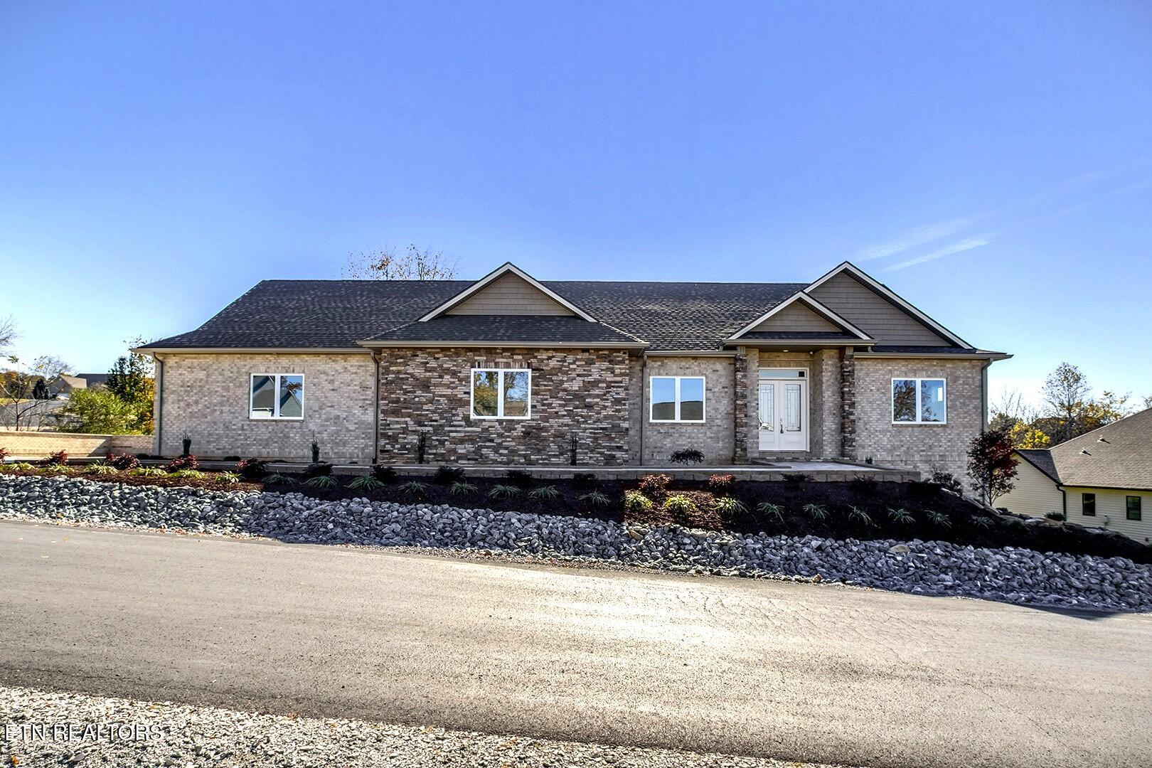 119 Hanani Trail Vonore, TN 37885 - Photo 3 of 59 Front of home