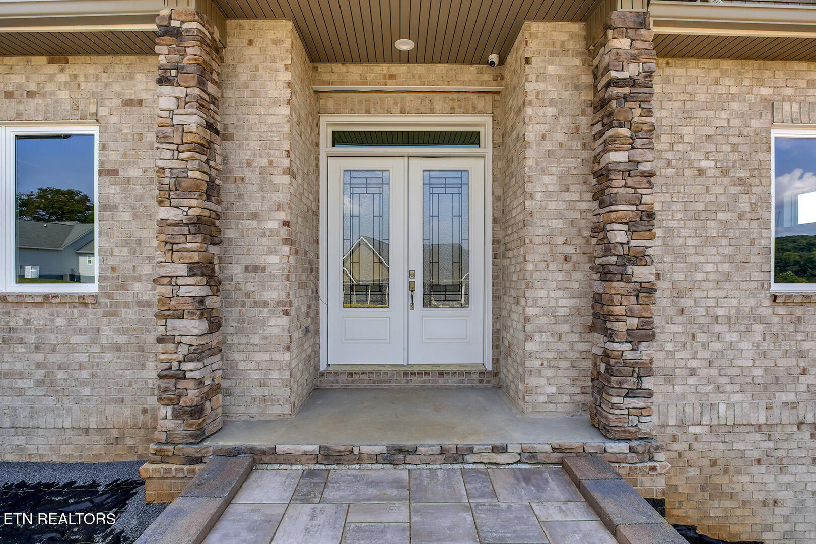 119 Hanani Trail Vonore, TN 37885 - Photo 57 of 59 front entrance