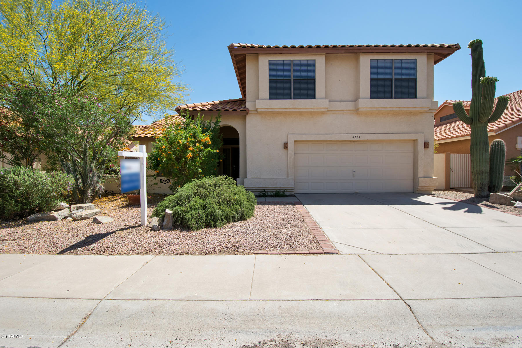 2641 East Rockledge Road Phoenix, AZ 85048 - Photo 9 of 9 Front