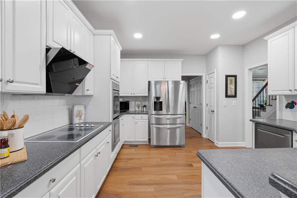 6455 Rutherford Place Suwanee, GA 30024 - Photo 14 of 72