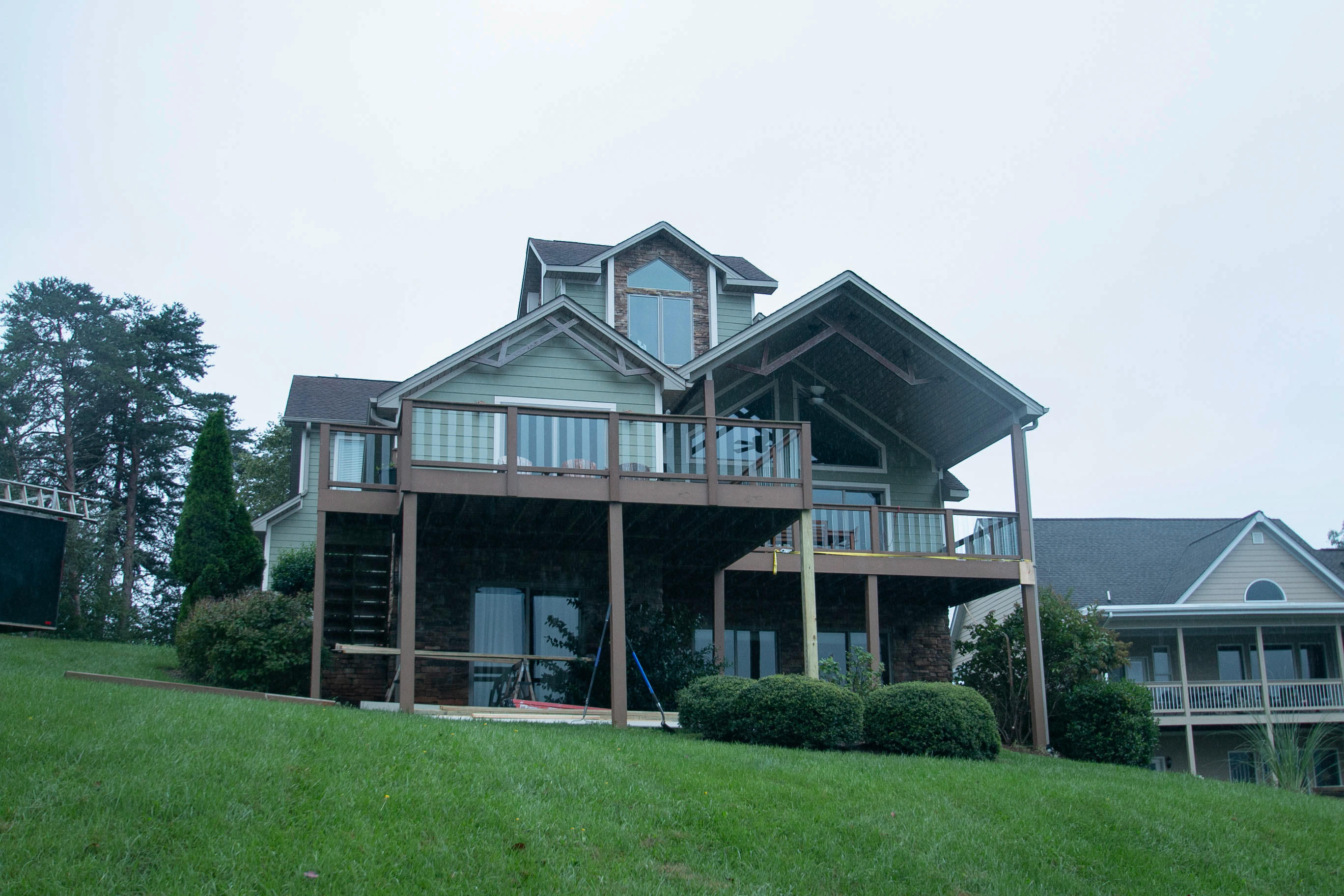 41 Fantasy Point Circle Union Hall, VA 24176 - Photo 3 of 67 a front view of a house with a yard